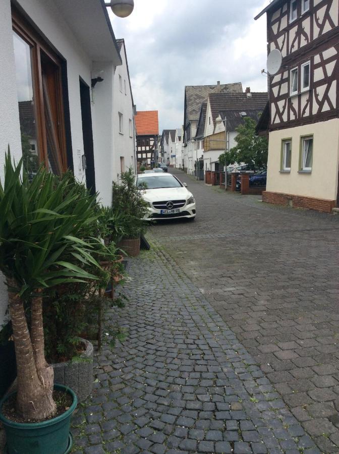Seven’S Apartments Löhnberg Buitenkant foto